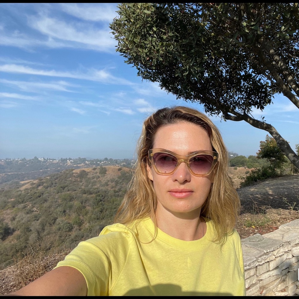 Meet your Posher, Radmila